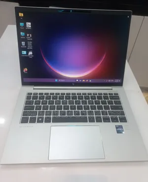 Laptop HP EliteBook 840 G10 16GB Intel Core i7 SSD 512GB