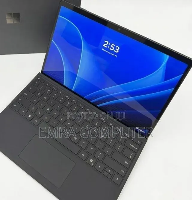 New Laptop Microsoft Surface 16GB Apple M5 Pro SSD 512GB