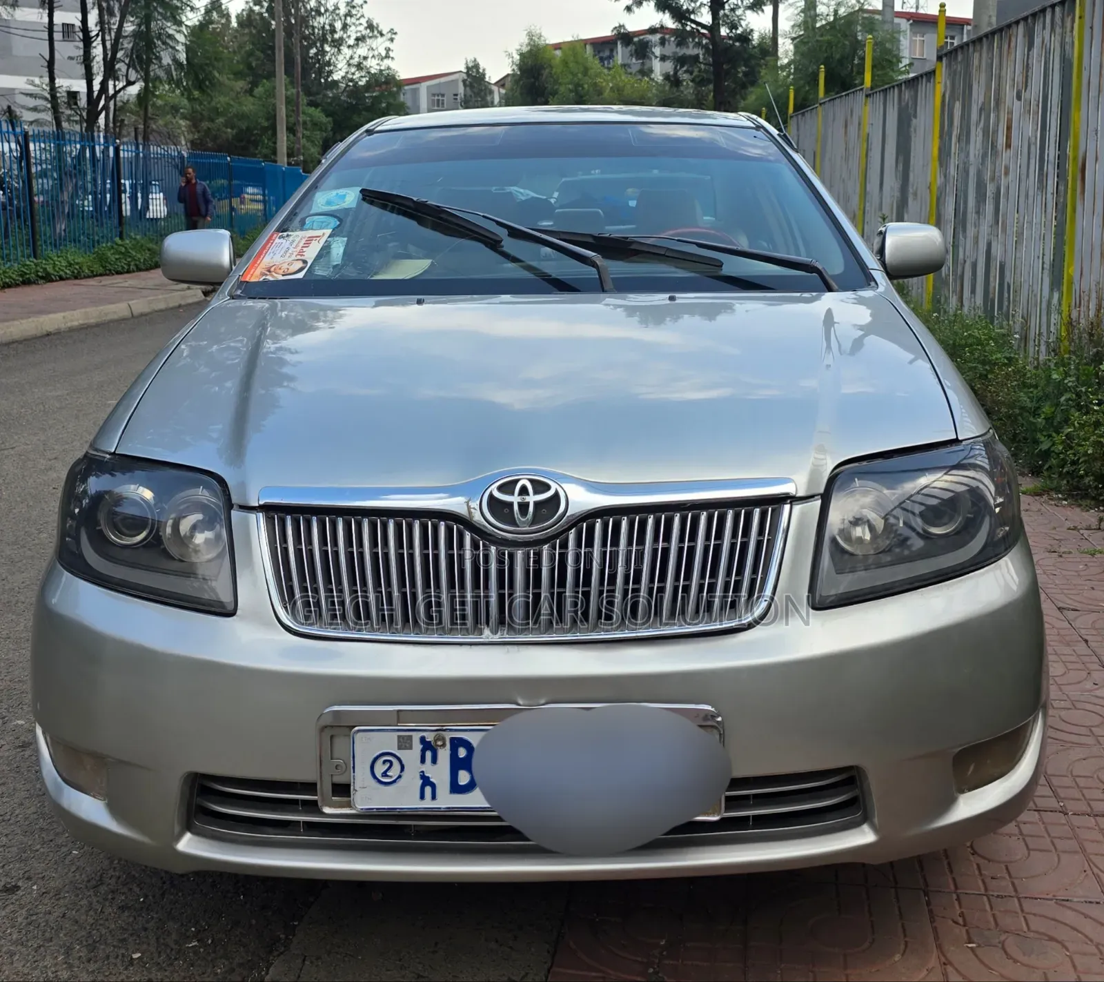 Toyota Corolla 2004 Gold