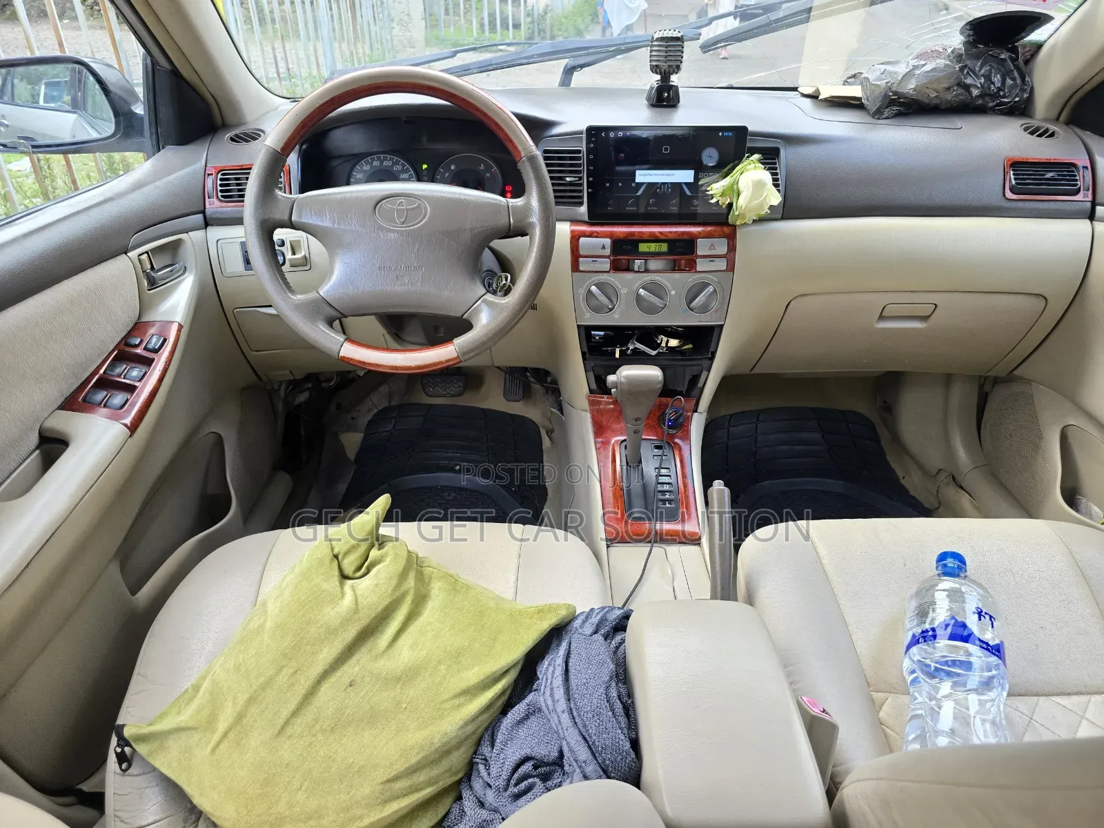 Toyota Corolla 2004 Gold