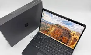 New Laptop Microsoft Surface 16GB Apple M5 Pro SSD 512GB