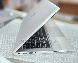 New Laptop HP EliteBook 840 G8 16GB Intel Core i7 SSD 512GB
