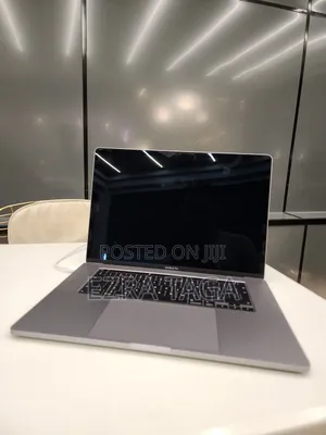 New Laptop Apple MacBook Pro 2019 16GB Intel Core i9 SSD 1T