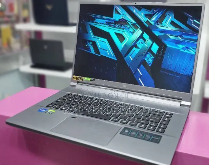 New Laptop Acer Predator Helios Neo 16 16GB Intel Core i7 SSD 512GB