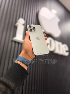 New Apple iPhone 16 Pro Max 256 GB White