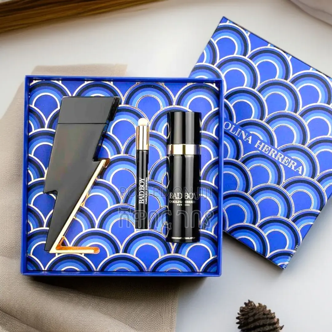 Carolina Herrera Bad Boy Cobalt 3 Piece Gift Set Men Woody Aromatic