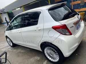 Toyota Yaris 2012 White