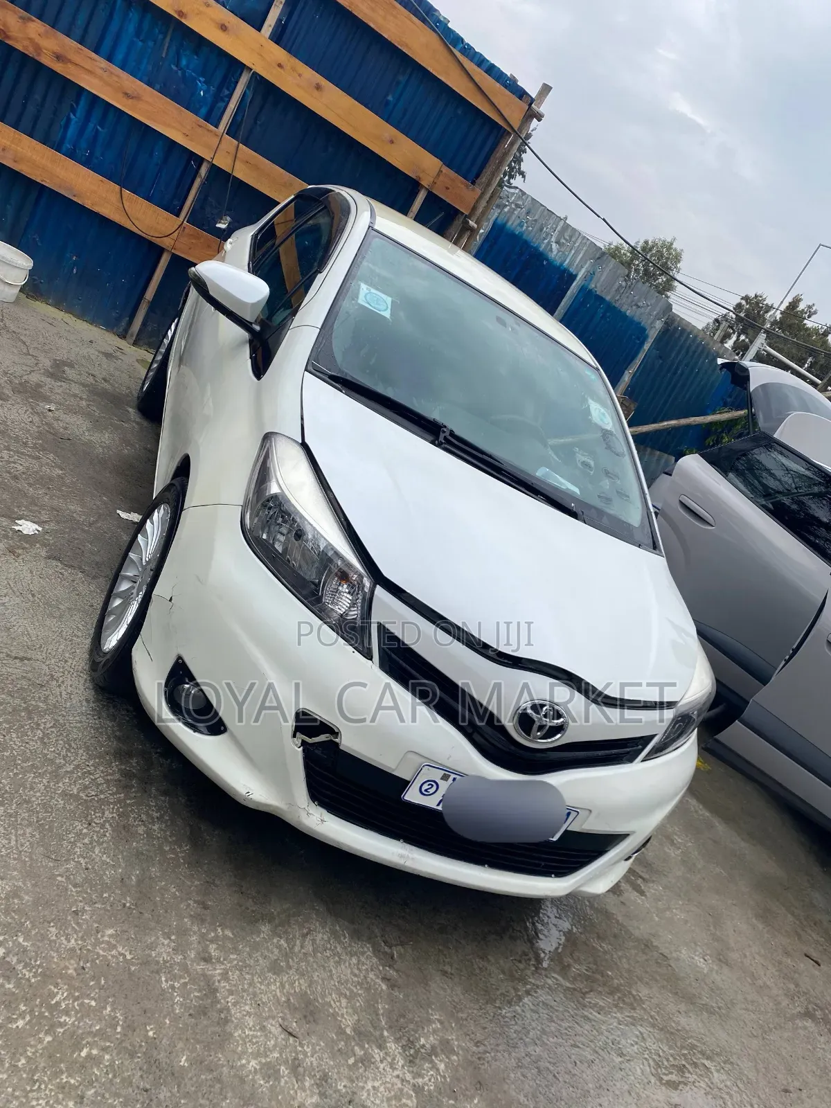 Toyota Yaris 2012 White