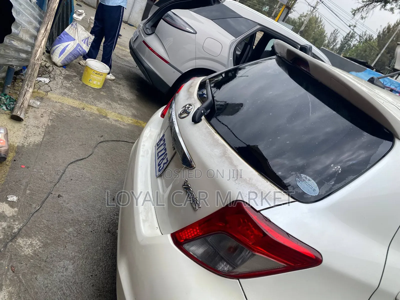 Toyota Yaris 2012 White
