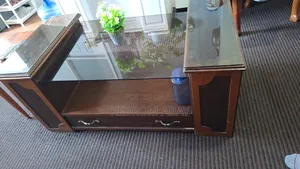Sofa Set of 7 Seat Capacity