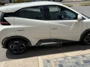 BYD Seagull 38 kWh FWD 2024 White