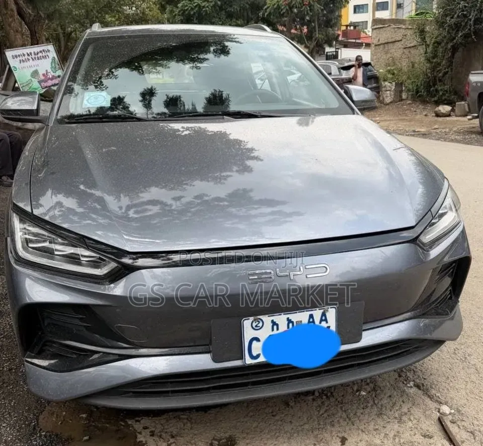 BYD E2 43 kWh 94 hp FWD 2025 Teal