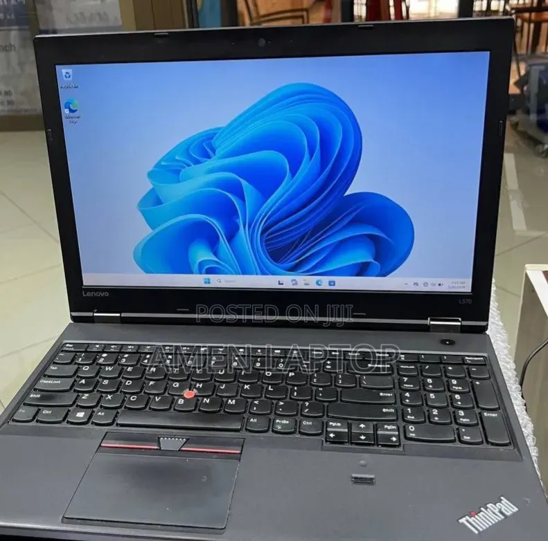 Laptop Lenovo ThinkPad L570 8GB Intel Core i7 SSD 256GB
