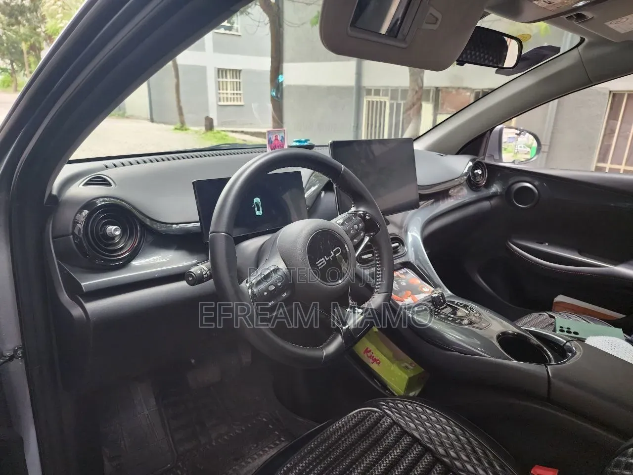 BYD E2 43 kWh 94 hp FWD 2024 Silver