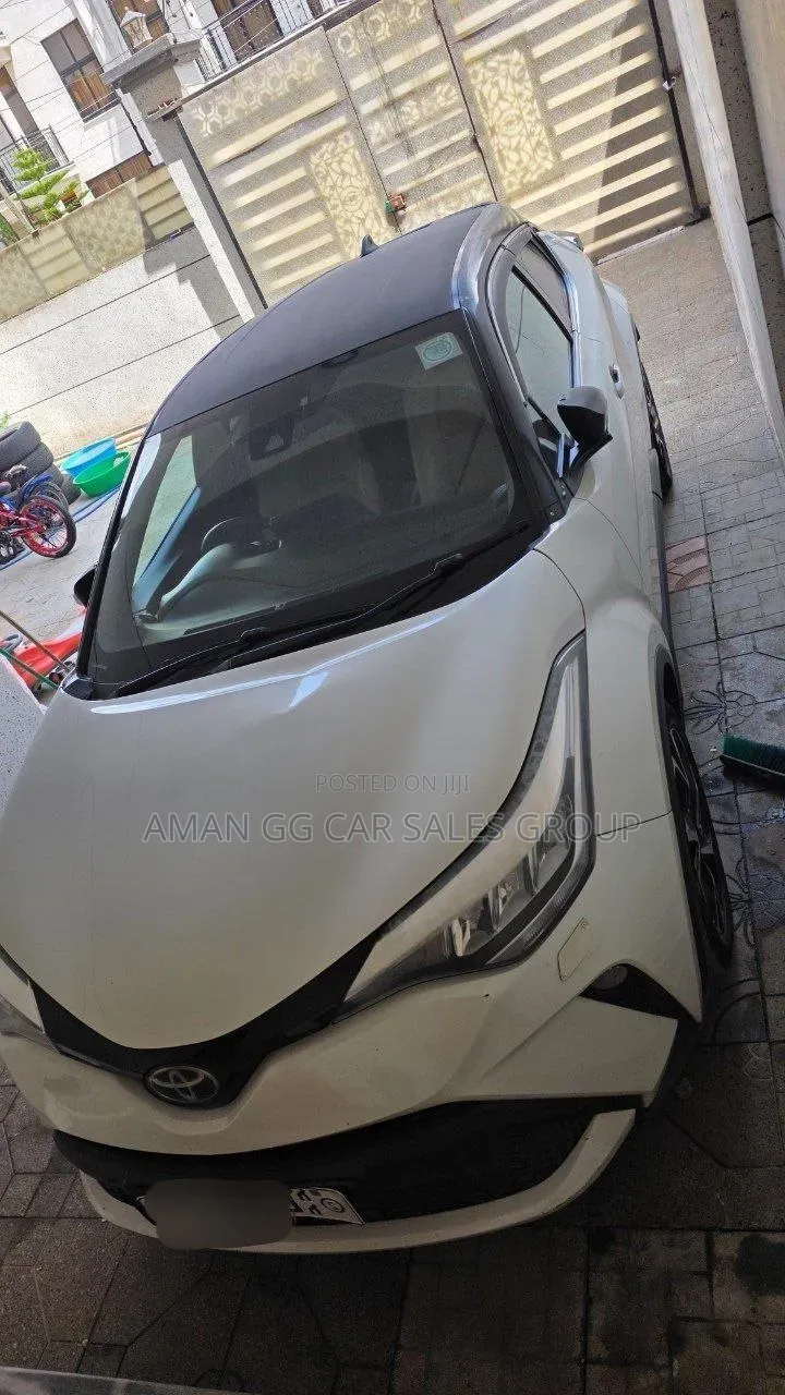 Toyota C-HR 2019 White