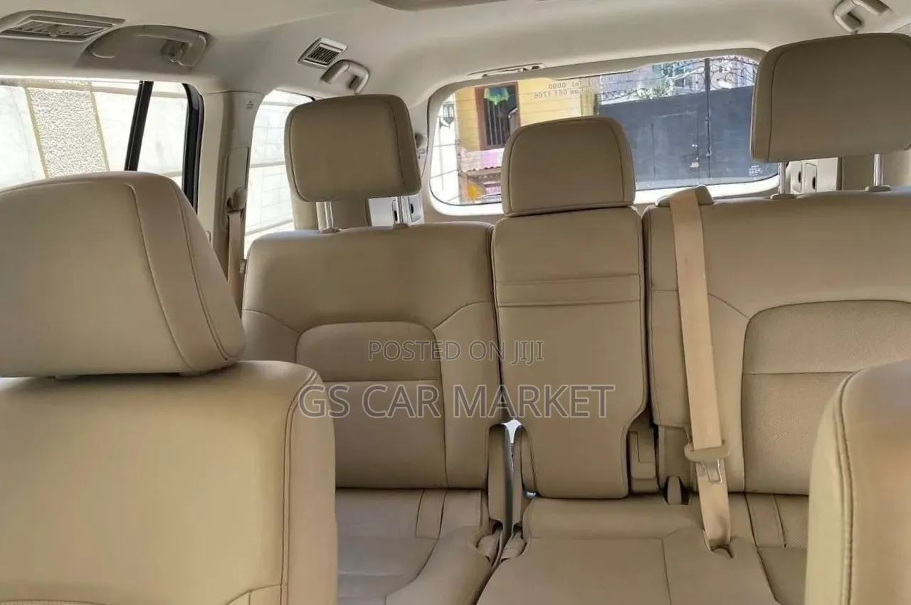 Toyota Land Cruiser 2017 Gray