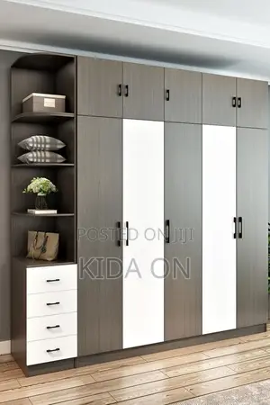 ዘመናዊ Closete ቁምሳጥን
