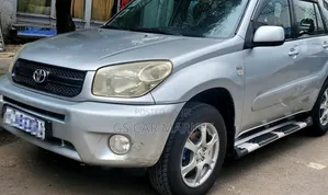 Toyota RAV4 2005 Teal