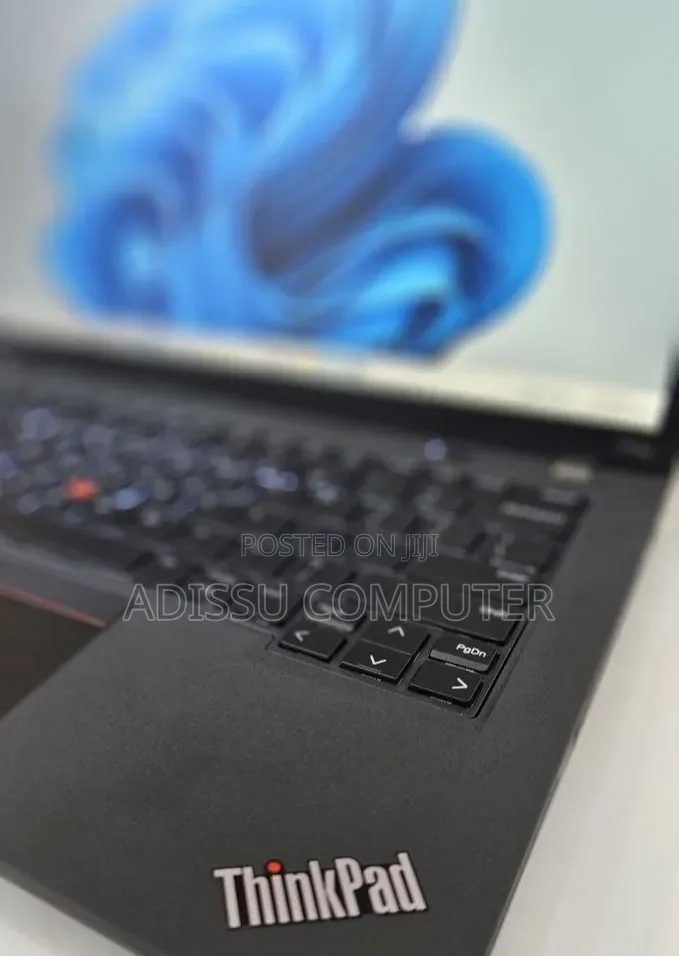 New Laptop Lenovo ThinkPad P14s 16GB Intel Core i7 SSD 512GB