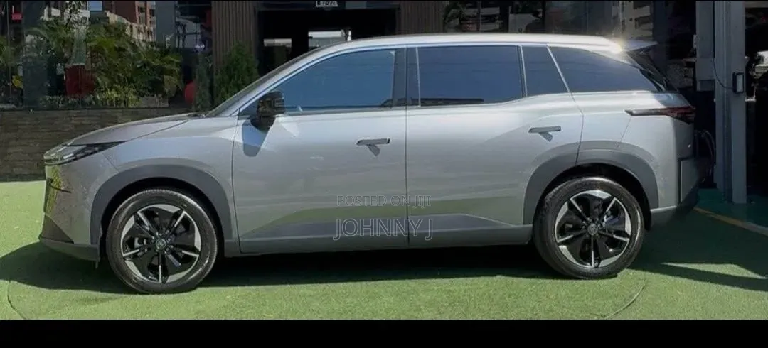 New Toyota bZ3 2025 Silver