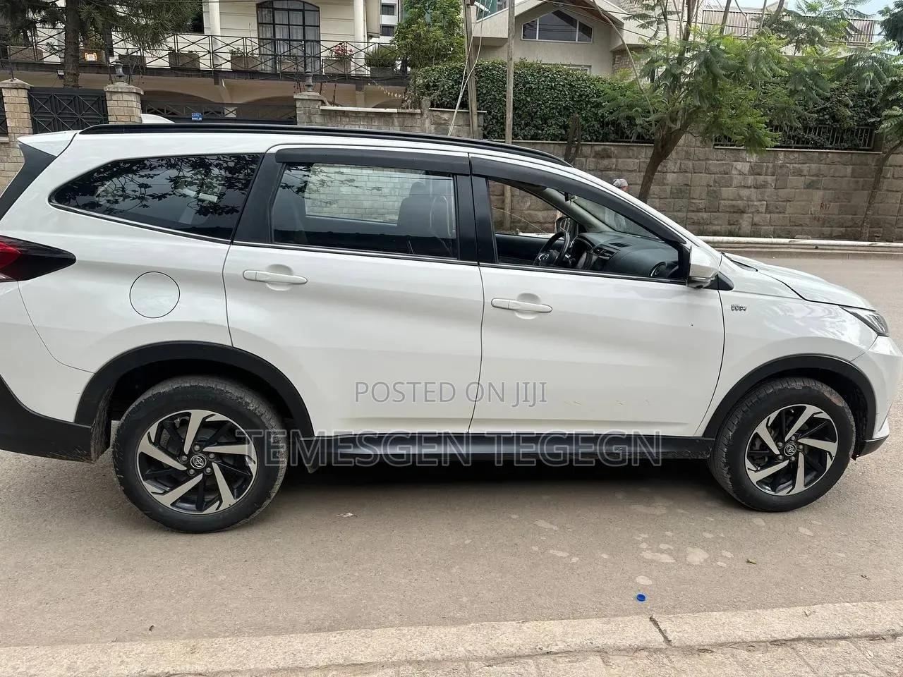 Toyota Rush 2021 White