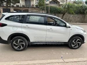 Toyota Rush 2021 White