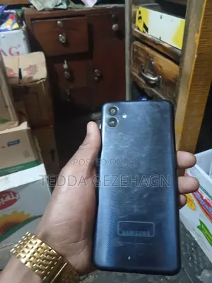 Samsung Galaxy A04 64 GB Black