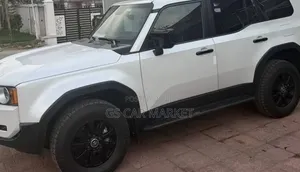Toyota Land Cruiser Prado 2023 White