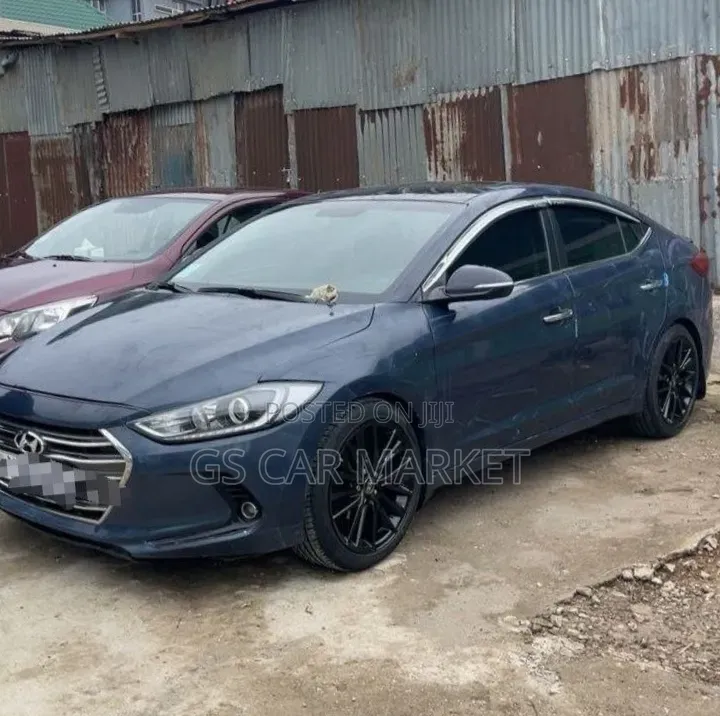 Hyundai Avante 2017 Gray