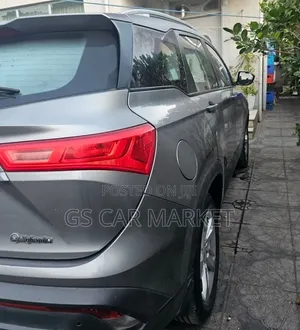 Chevrolet Captiva 2022 Gray