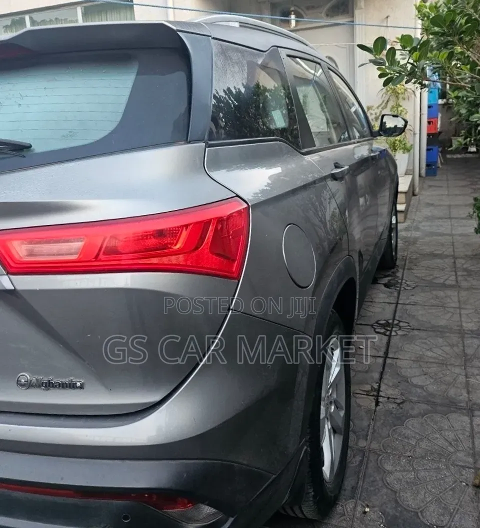 Chevrolet Captiva 2022 Gray