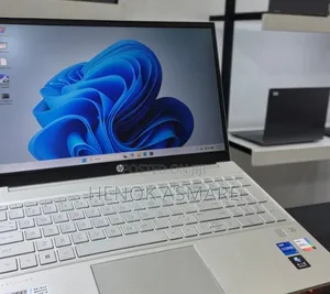 New Laptop HP Pavilion 15 16GB Intel Core i7 SSD 1T