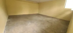 Rental School 2000 Thousand Square