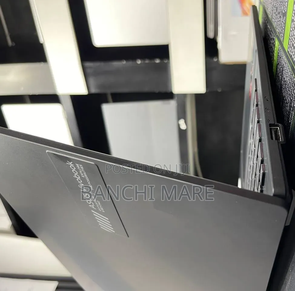 New Laptop Asus Vivobook 15 OLED 16GB AMD Ryzen 5 SSD 512GB