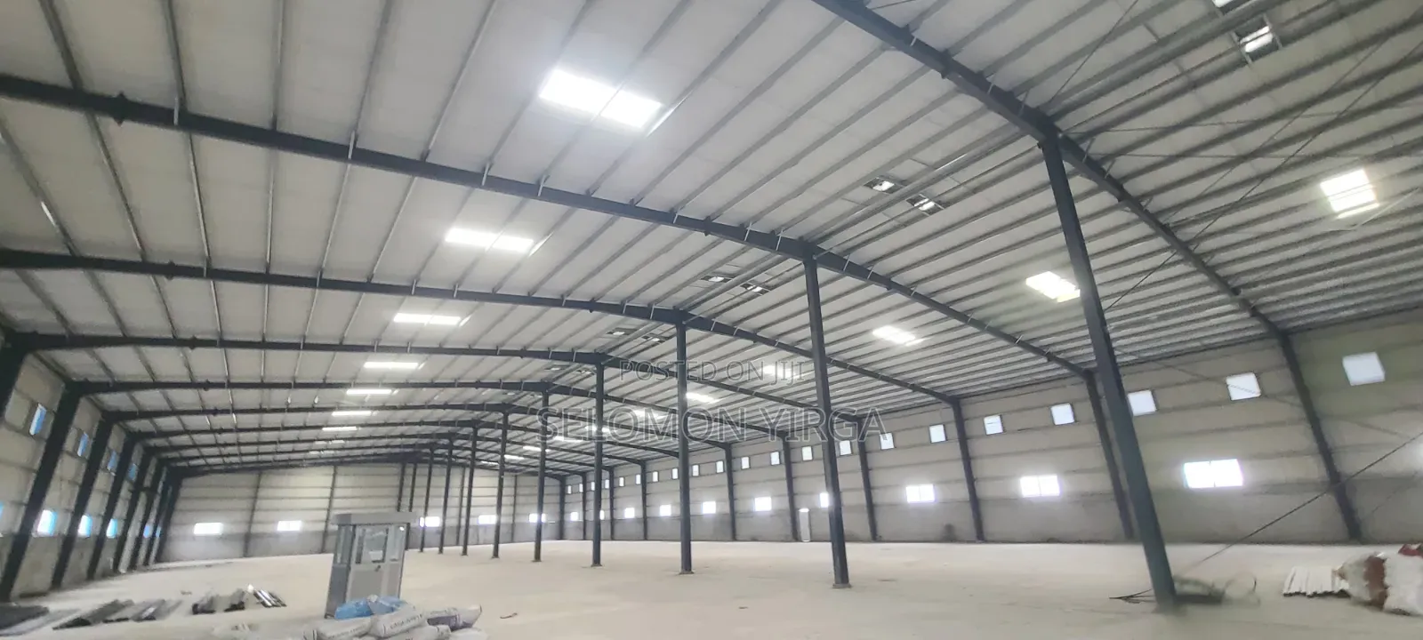 Rental Warehouse Kaliti Area 4500 SQM
