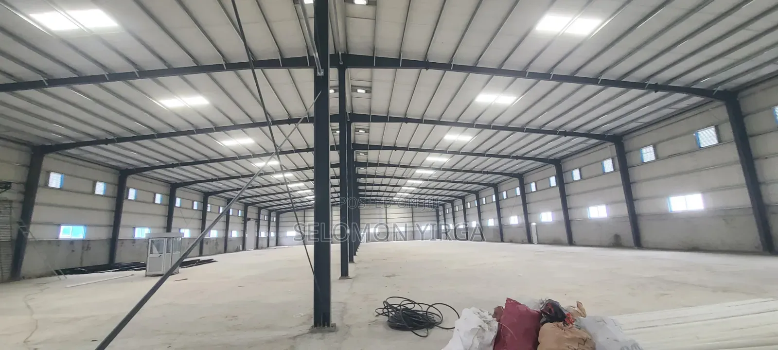 Rental Warehouse Kaliti Area 4500 SQM