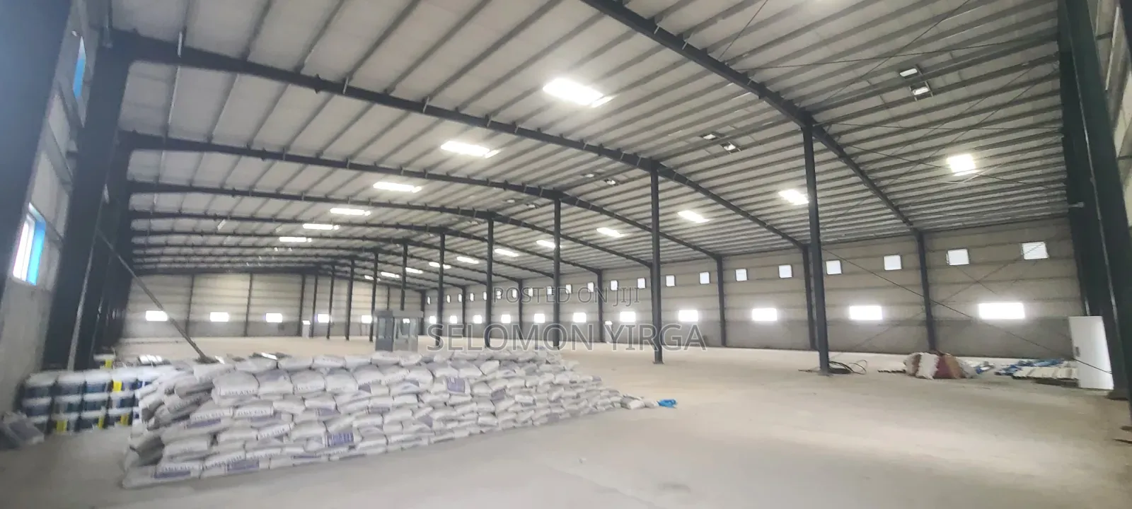 Rental Warehouse Kaliti Area 4500 SQM