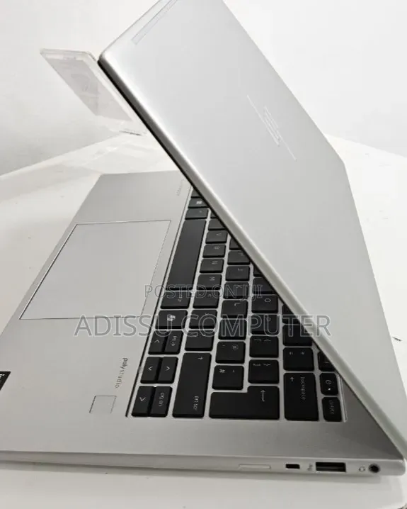 New Laptop HP EliteBook 840 G11 16GB Intel Core Ultra 5 SSD 512GB