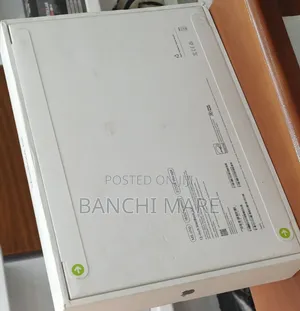 New Laptop Apple MacBook Air 2025 M4 16GB Apple M5 SSD 512GB