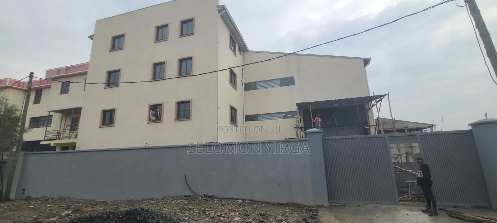 Warehouse for Rent, Quality Area 1000 Square Office Space G+4