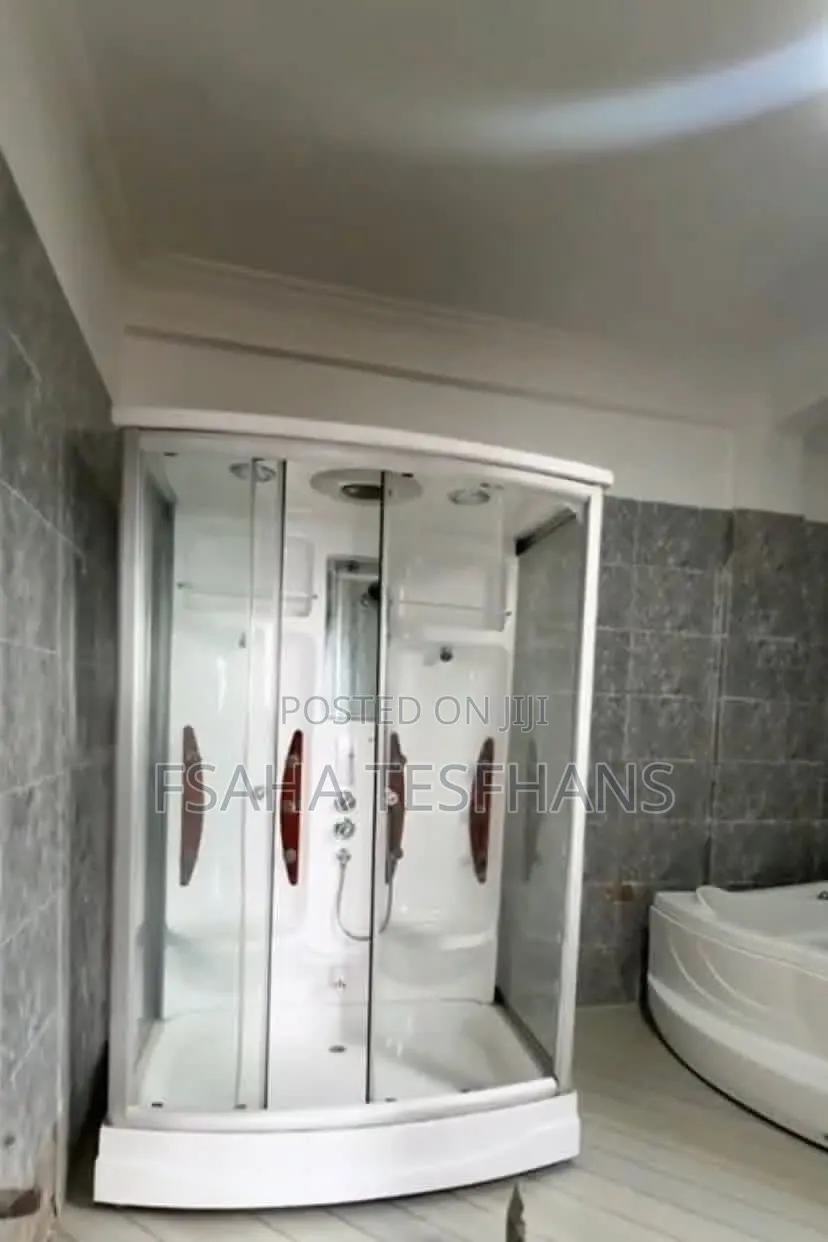 5bdrm Duplex in Apartments, Bole for rent