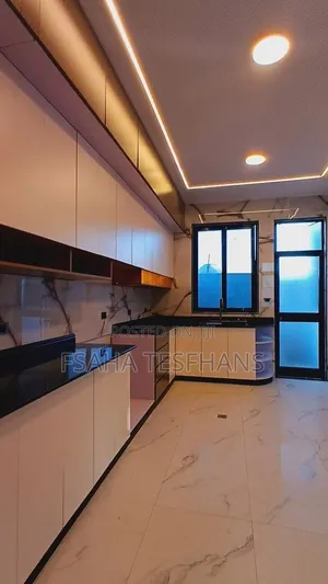 5bdrm House in G+2, Bole for rent