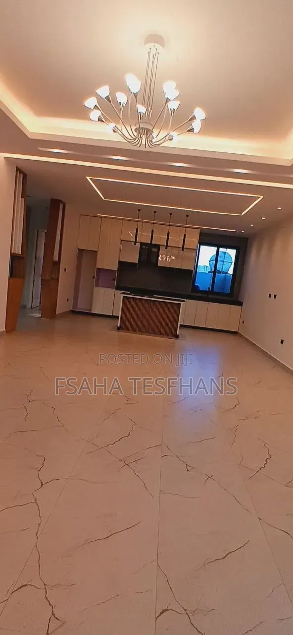 5bdrm House in G+2, Bole for rent