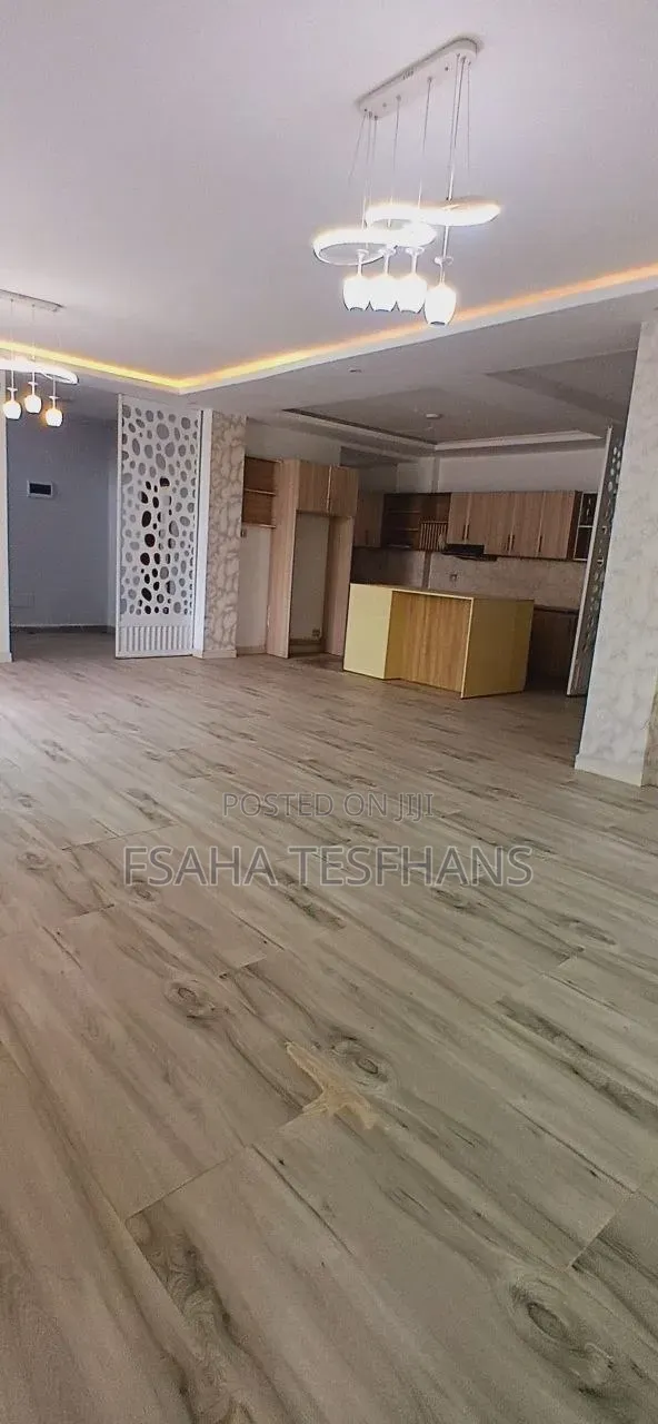5bdrm House in G+2, Bole for rent