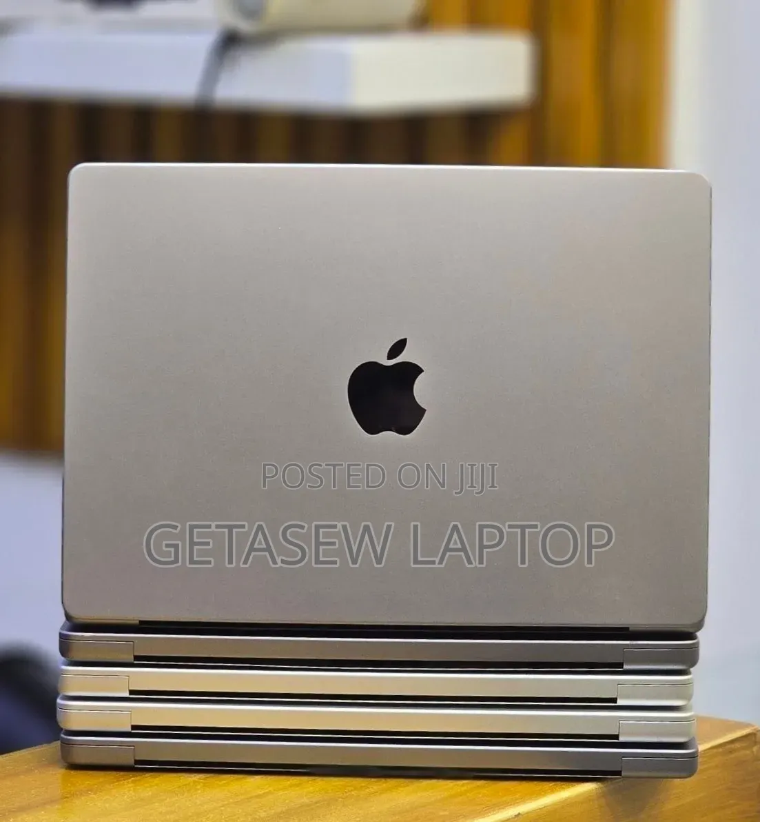 New Laptop Apple MacBook Pro 2021 M1 16GB Apple M1 Pro SSD 512GB