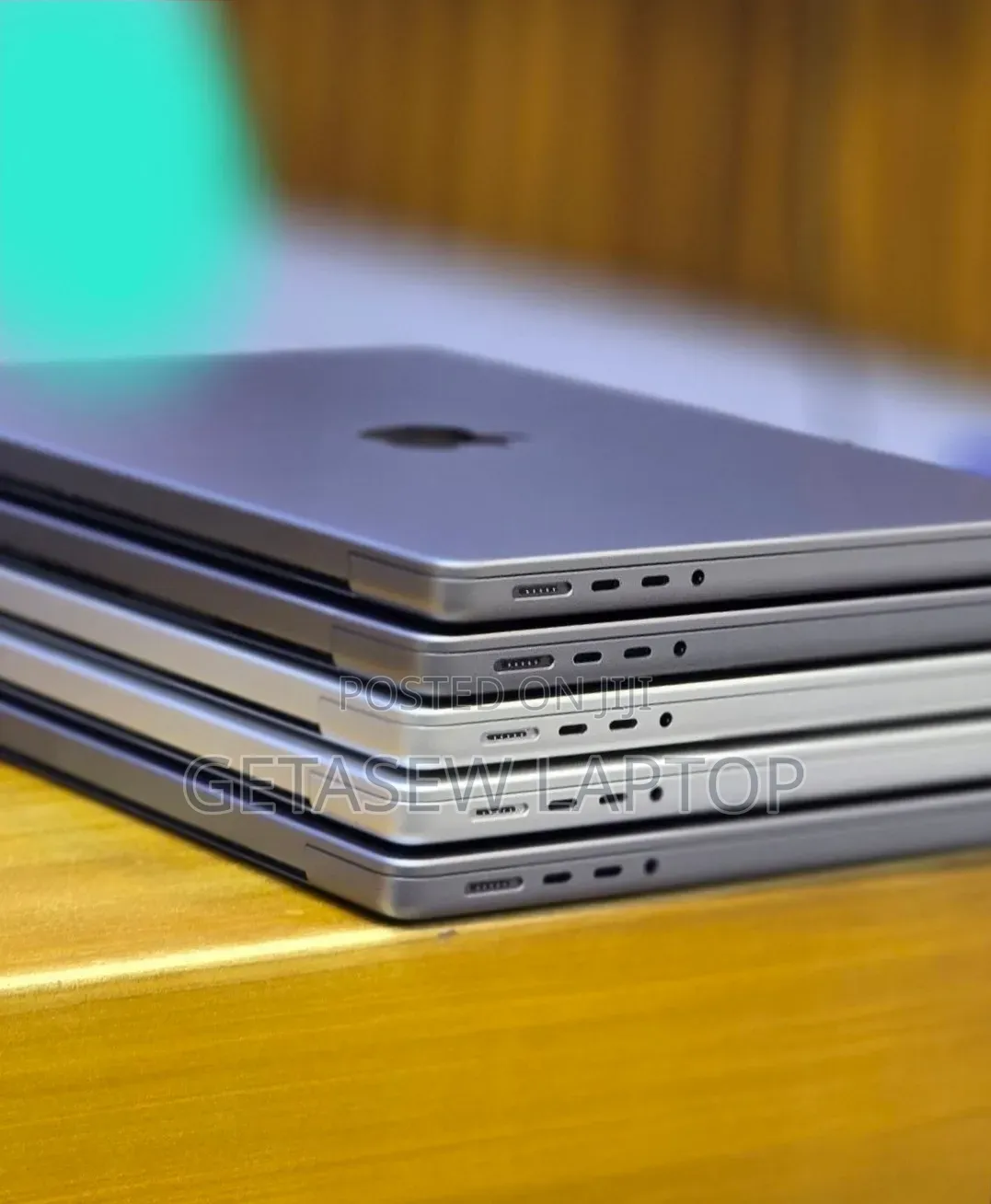 New Laptop Apple MacBook Pro 2021 M1 16GB Apple M1 Pro SSD 512GB
