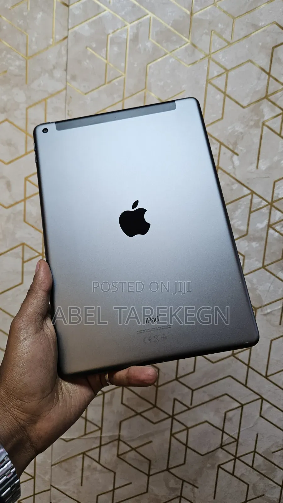 New Apple iPad 10.2 (2020) 32 GB Silver