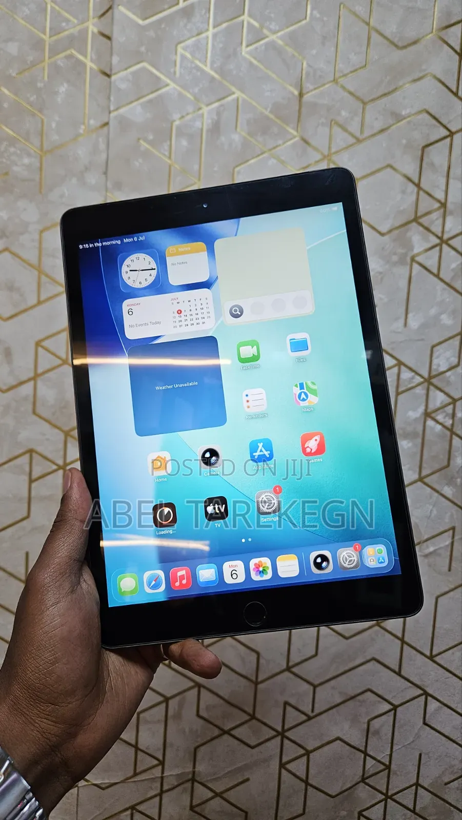 New Apple iPad 10.2 (2020) 32 GB Silver