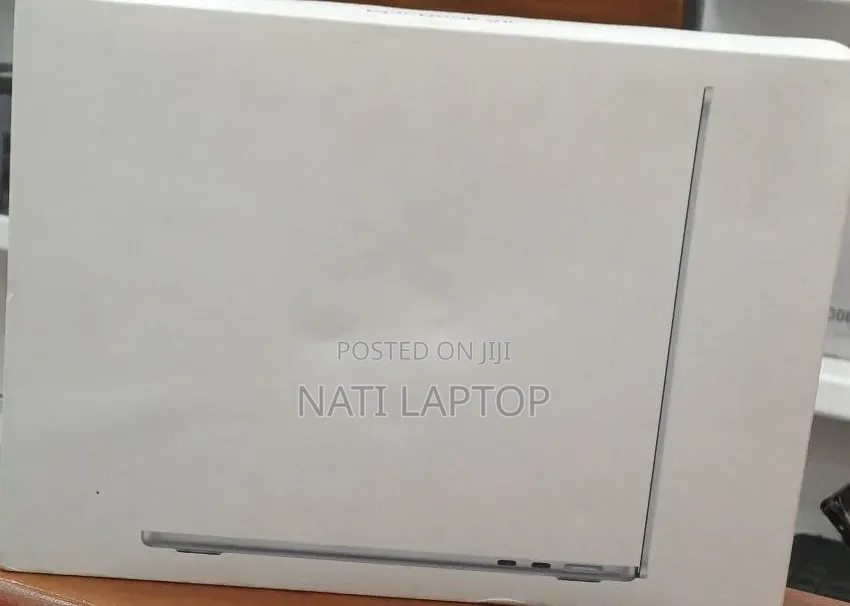 New Laptop Apple MacBook Air 2026 M5 16GB Apple M5 SSD 512GB