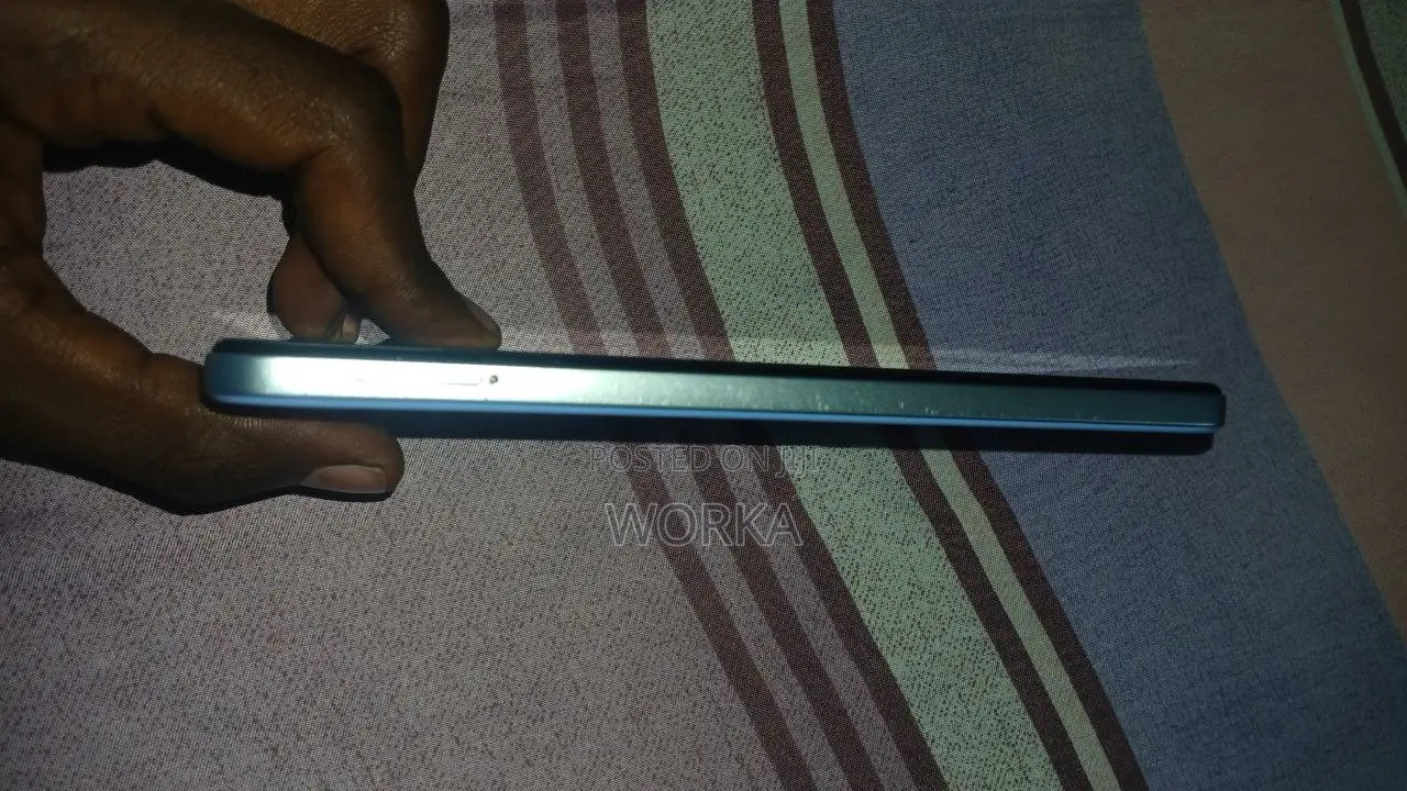Tecno Spark 10 128 GB Blue